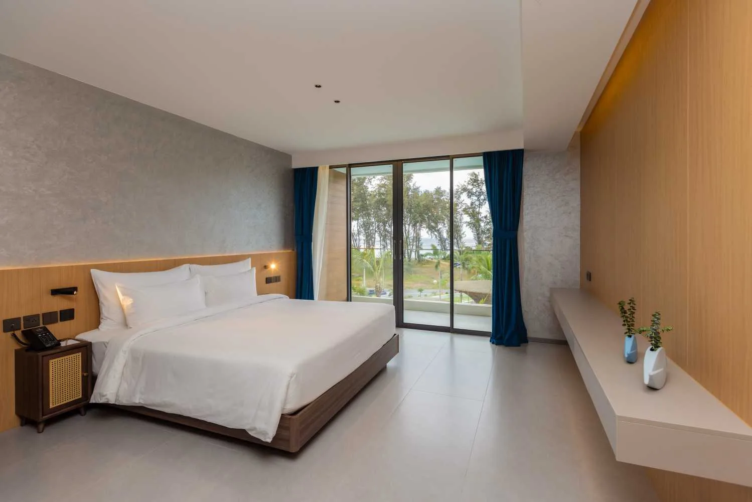 Property image - full photo 6