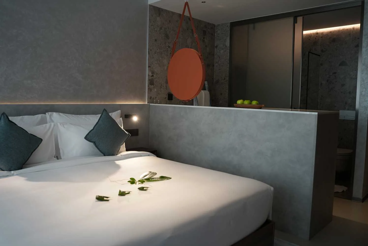 Property image - full photo 4