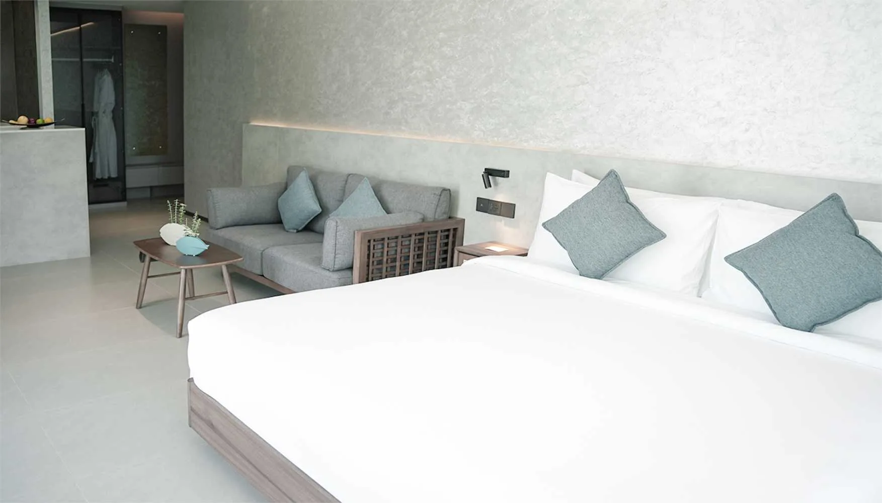 Property image - full photo 7