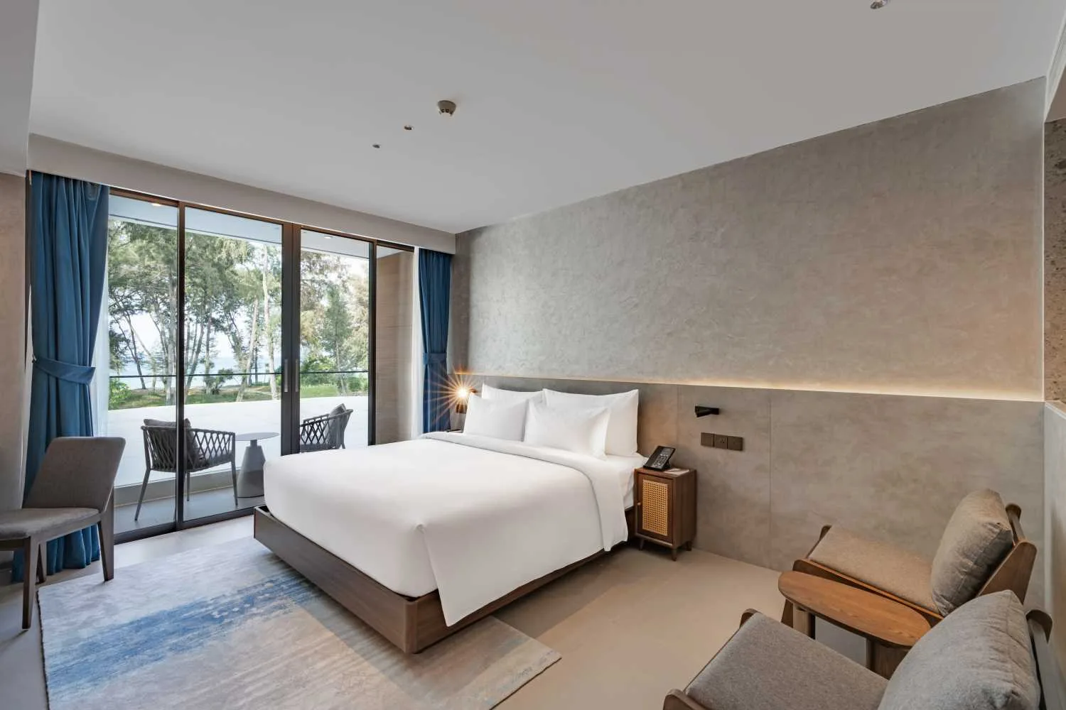 Property image - full photo 12