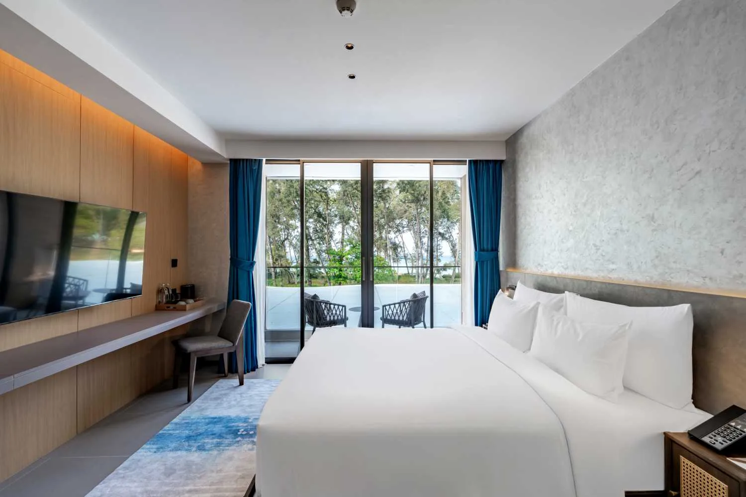 Property image - full photo 6