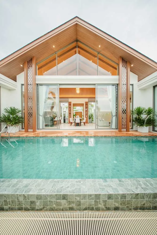 Property image - full photo 13