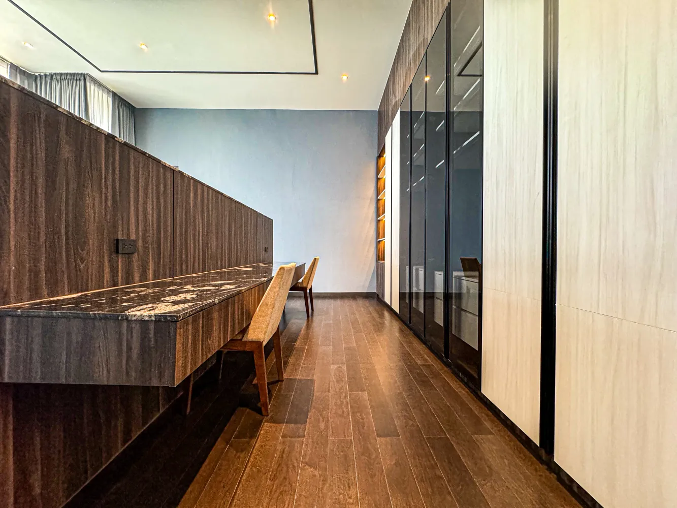 Property image - full photo 13