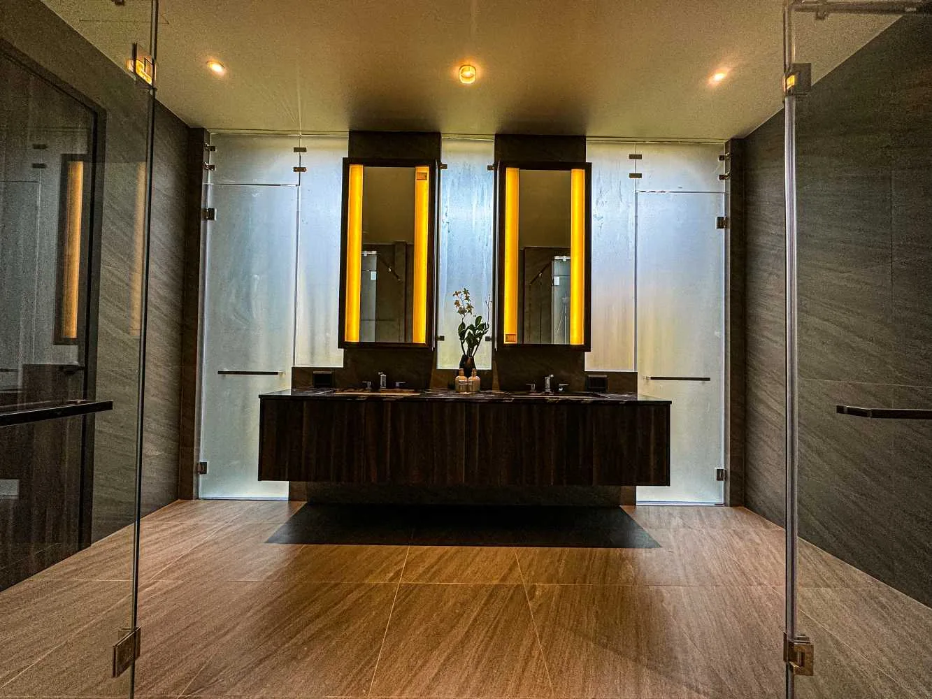 Property image - full photo 20
