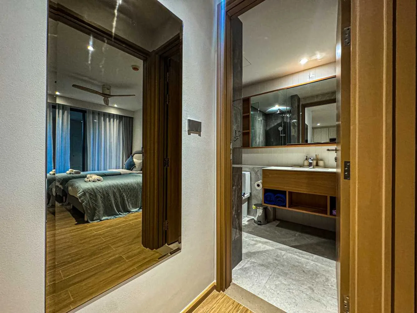 Property image - full photo 15