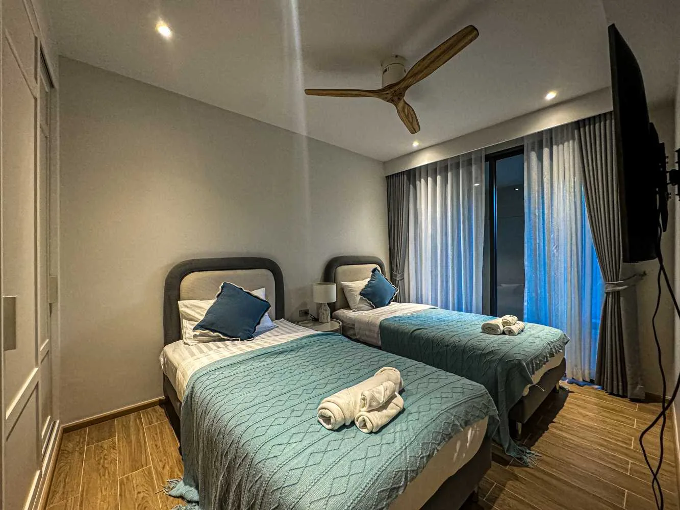 Property image - full photo 20