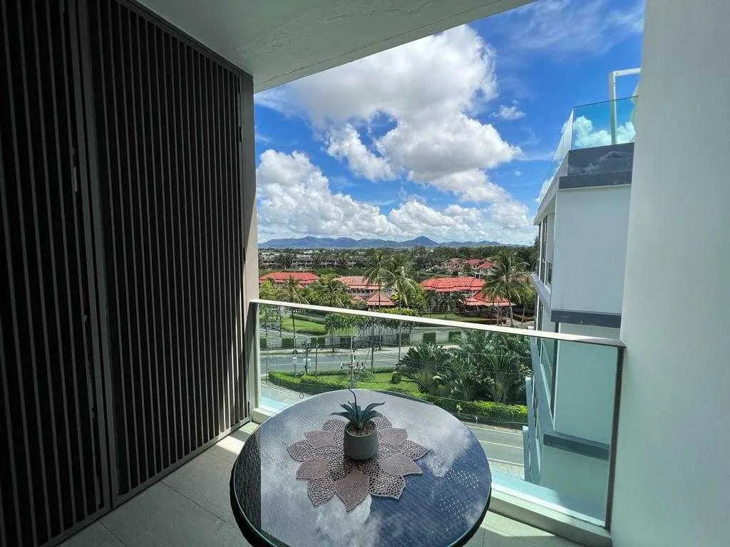 Property image - full photo 4