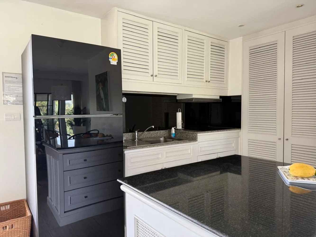 Property image - full photo 5