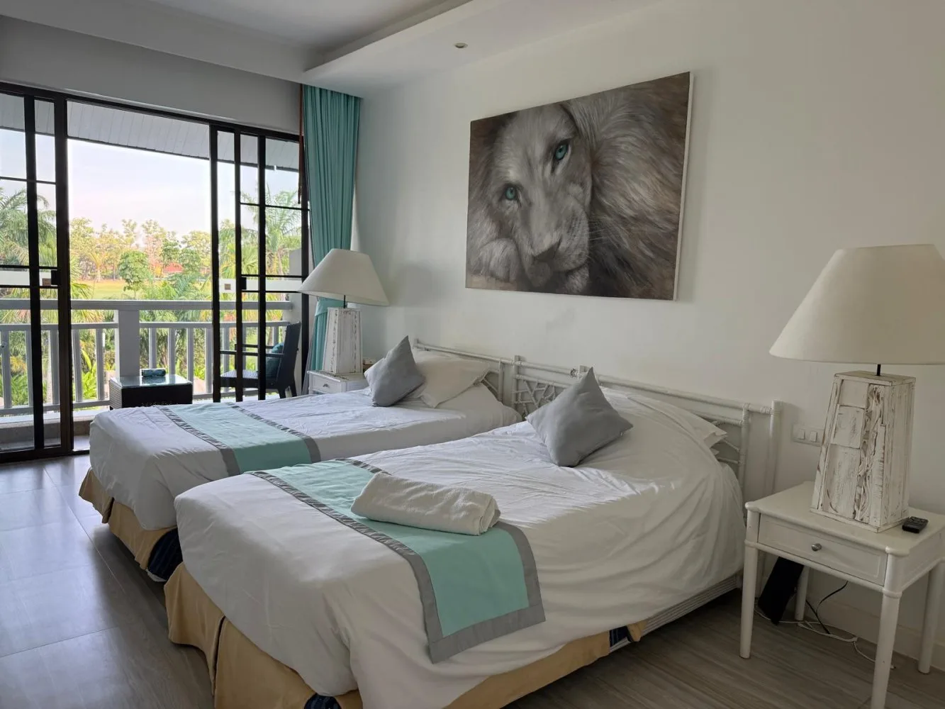Property image - full photo 7