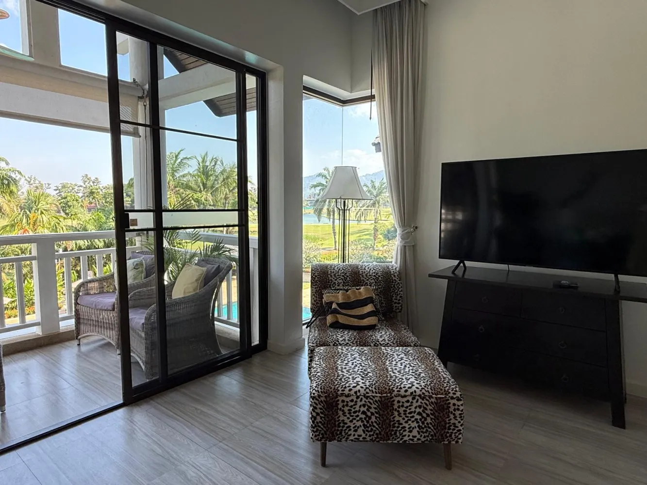 Property image - full photo 6
