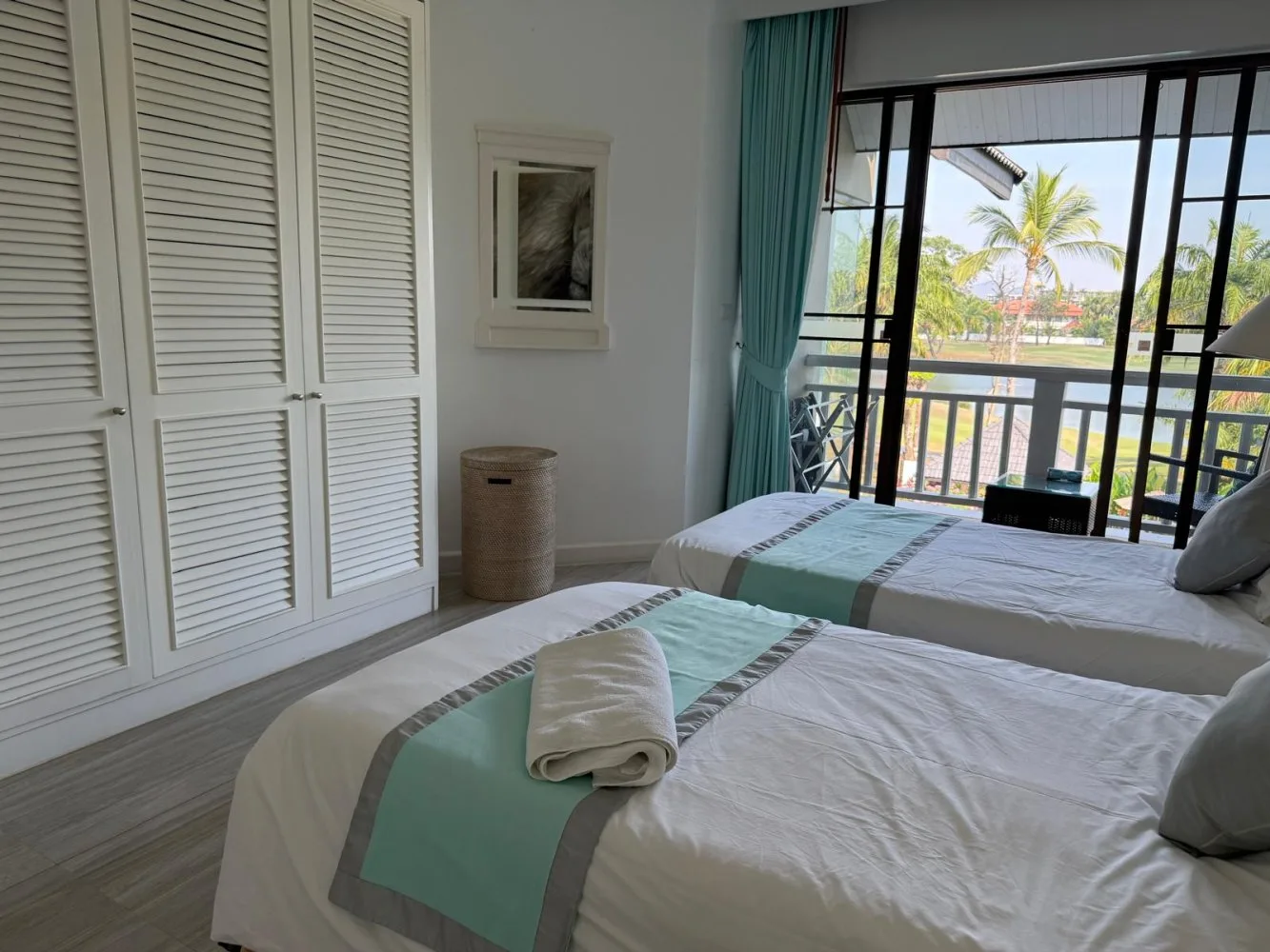 Property image - full photo 8