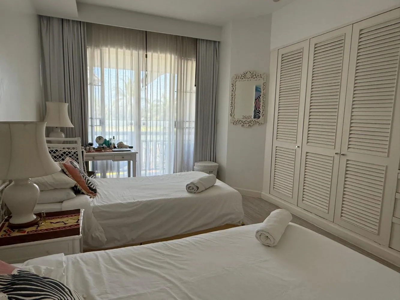 Property image - full photo 10