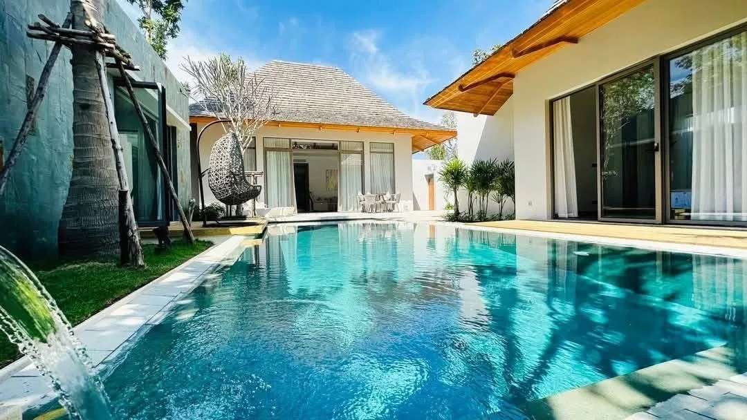 Property image - full photo 9