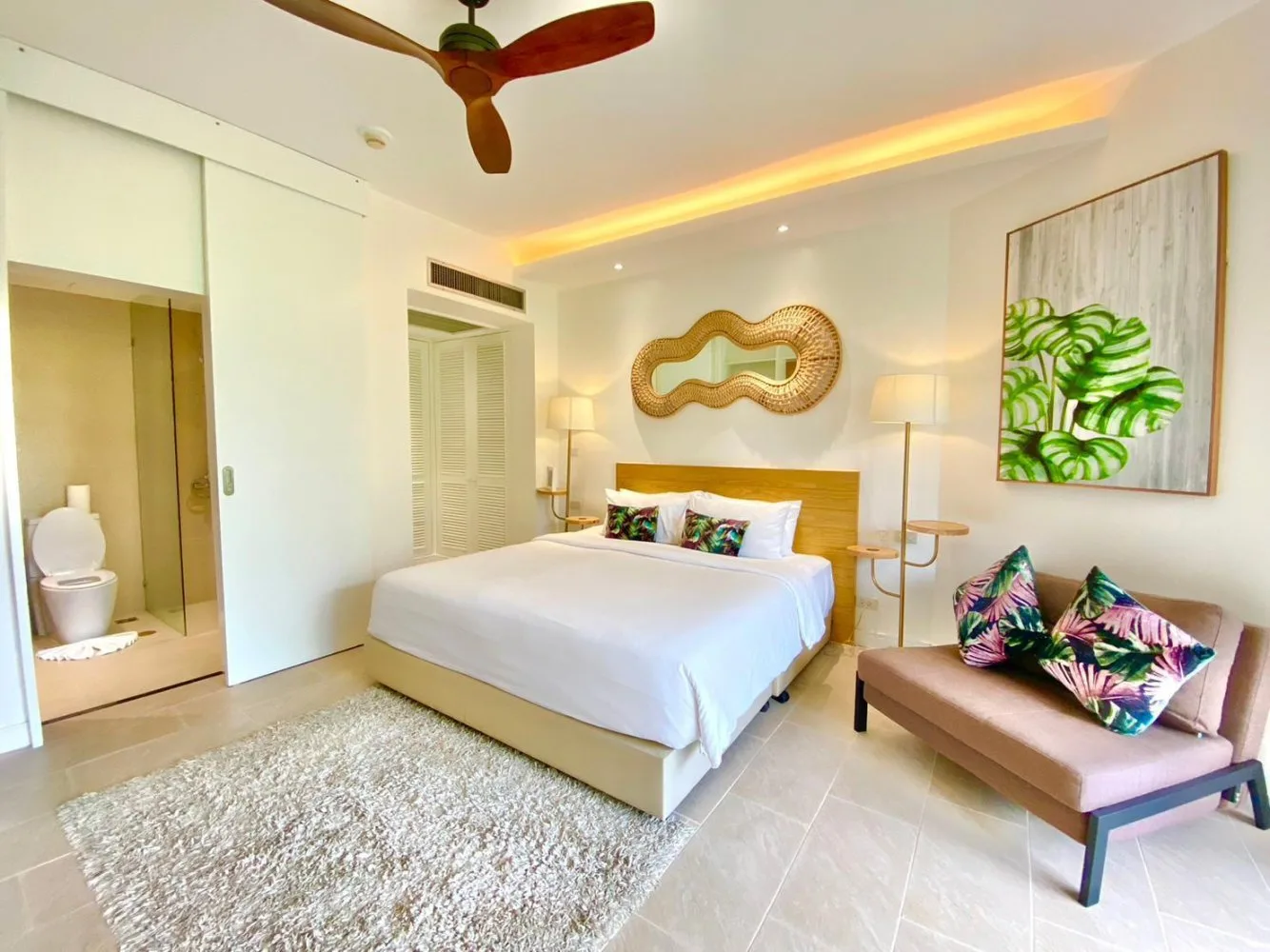 Property image - full photo 11