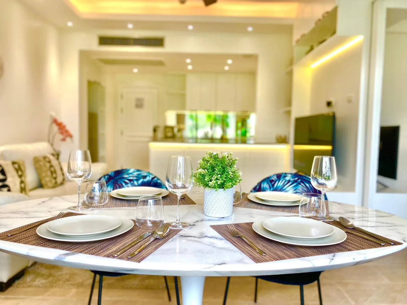 Property image - full photo 1