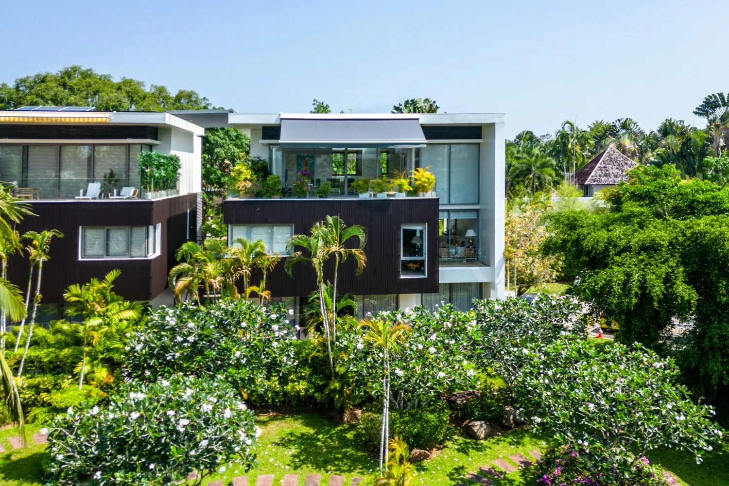 Property image - full photo 23
