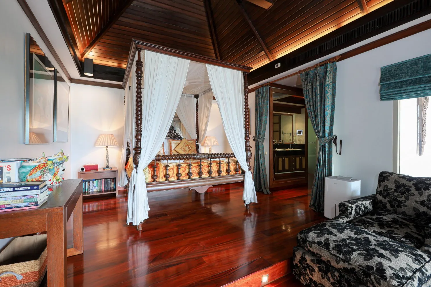 Property image - full photo 19