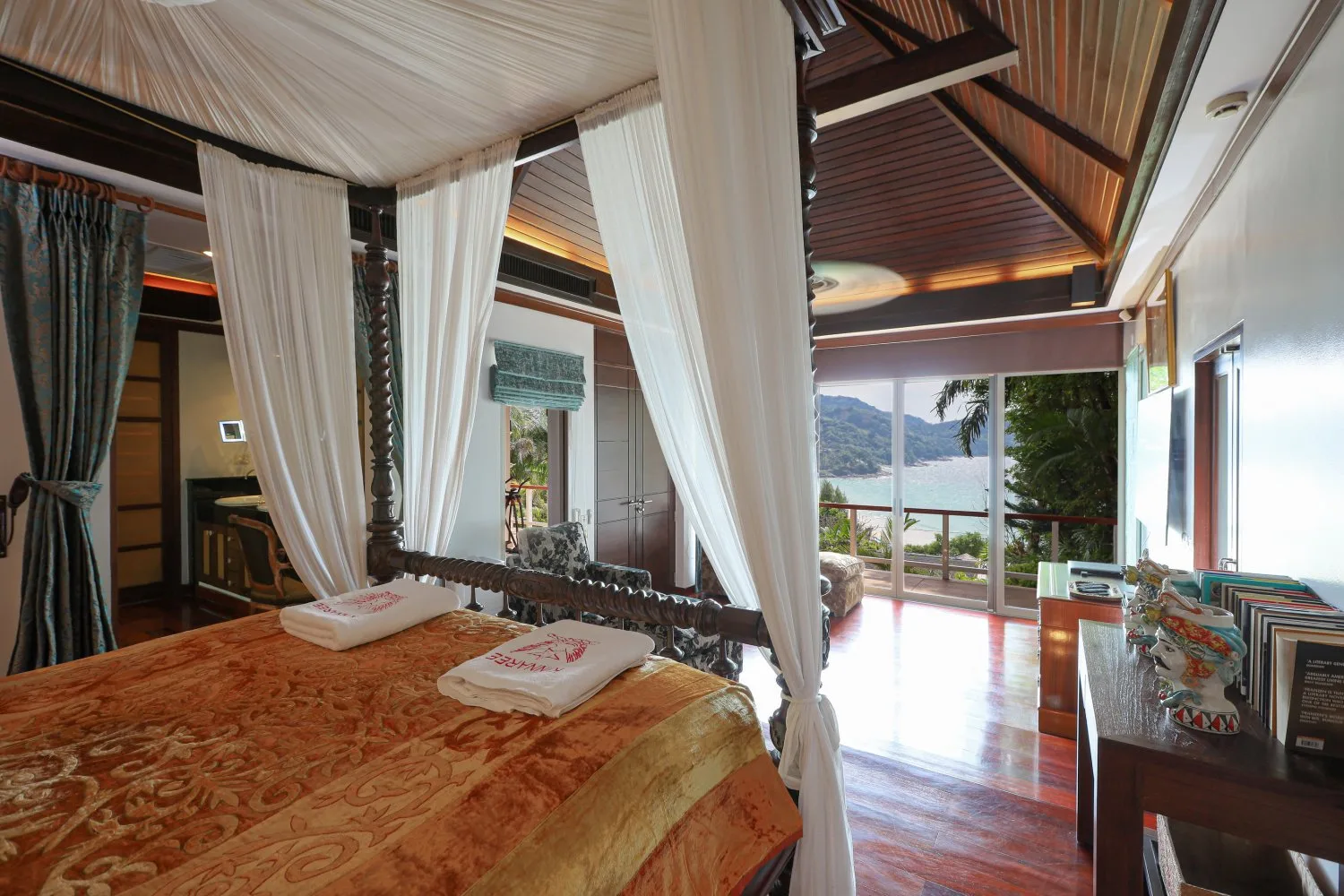 Property image - full photo 17
