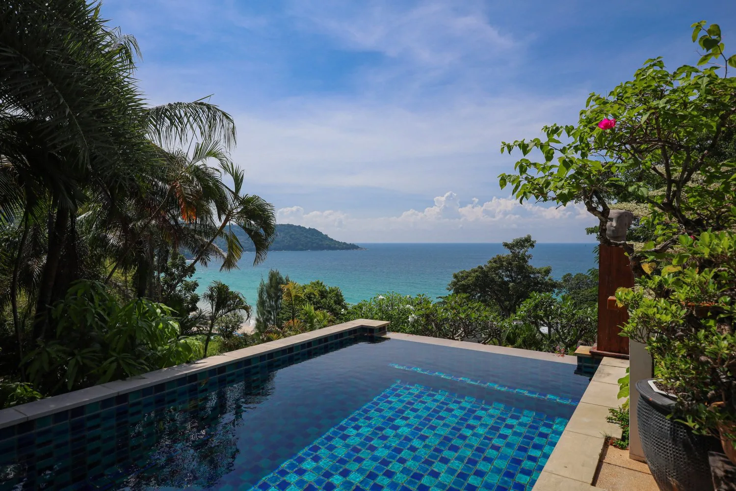 Property image - full photo 9