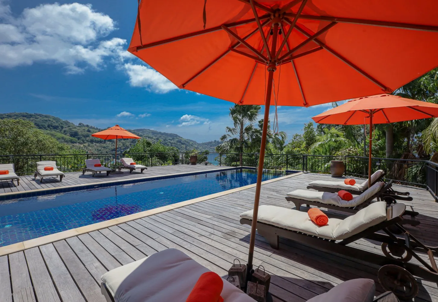 Property image - full photo 3