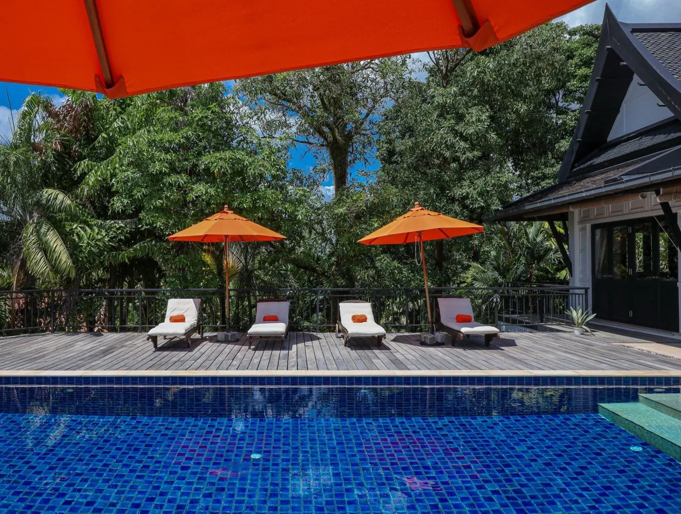 Property image - full photo 12