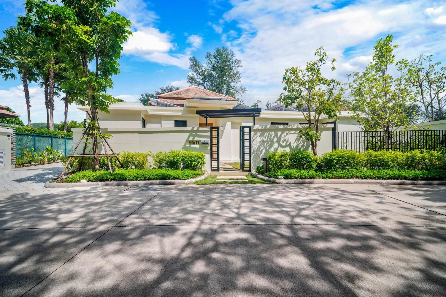 Property image - full photo 31