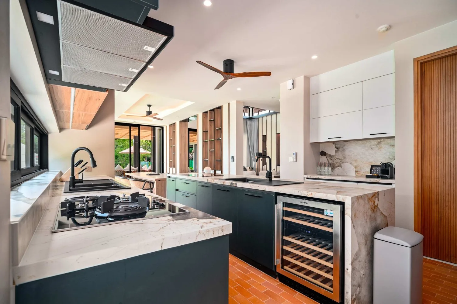 Property image - full photo 7