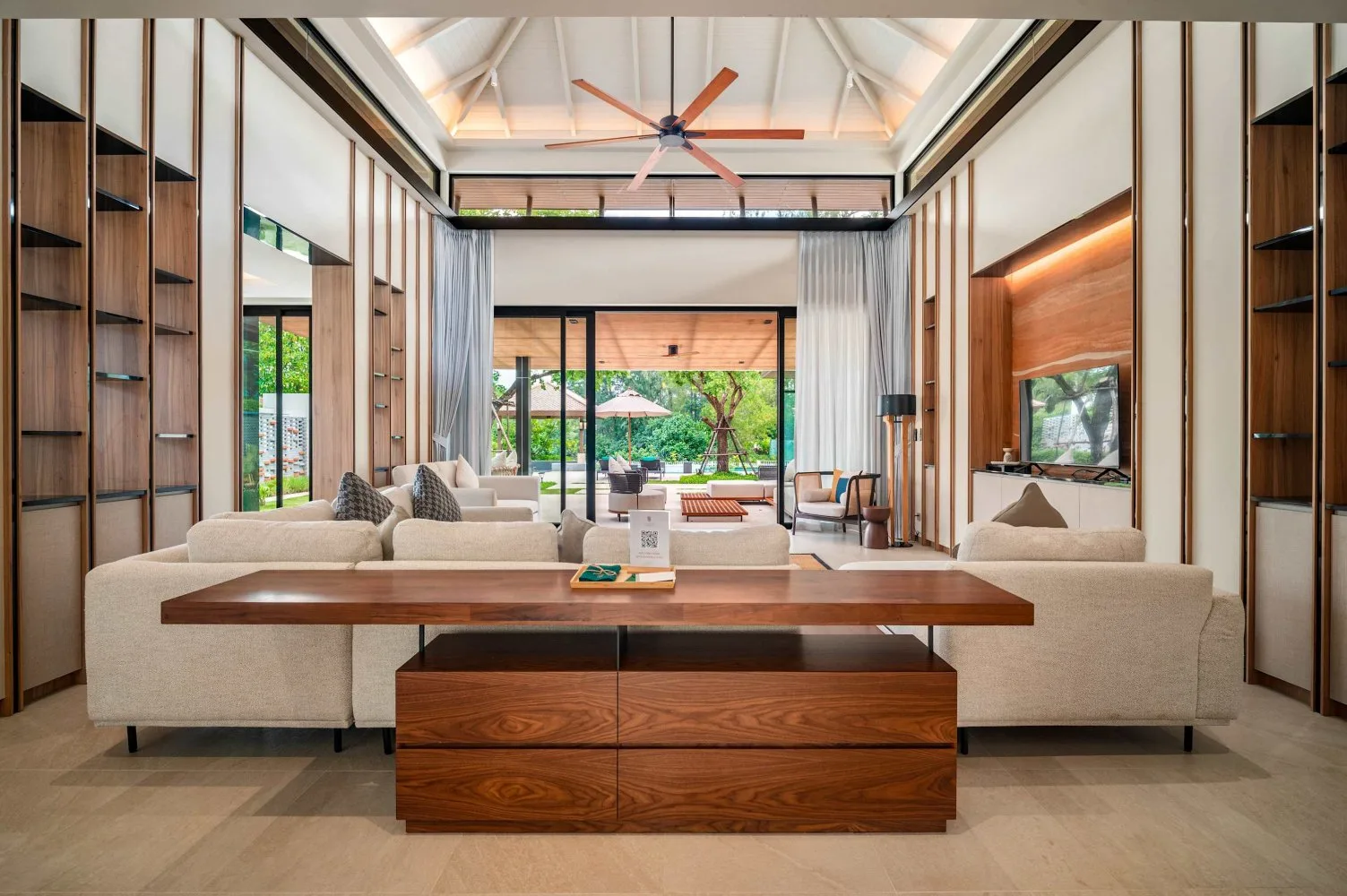 Property image - full photo 6