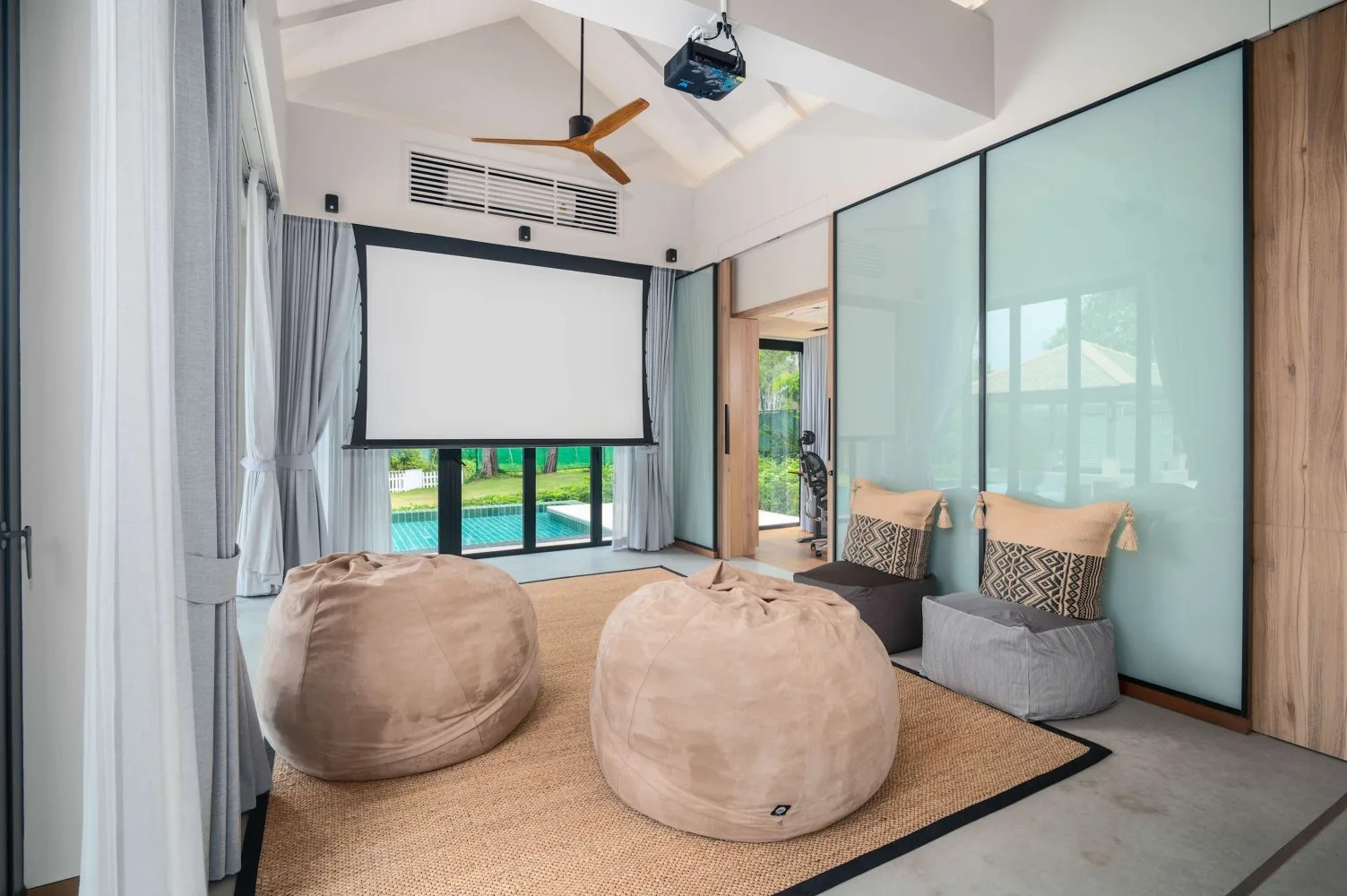Property image - full photo 24