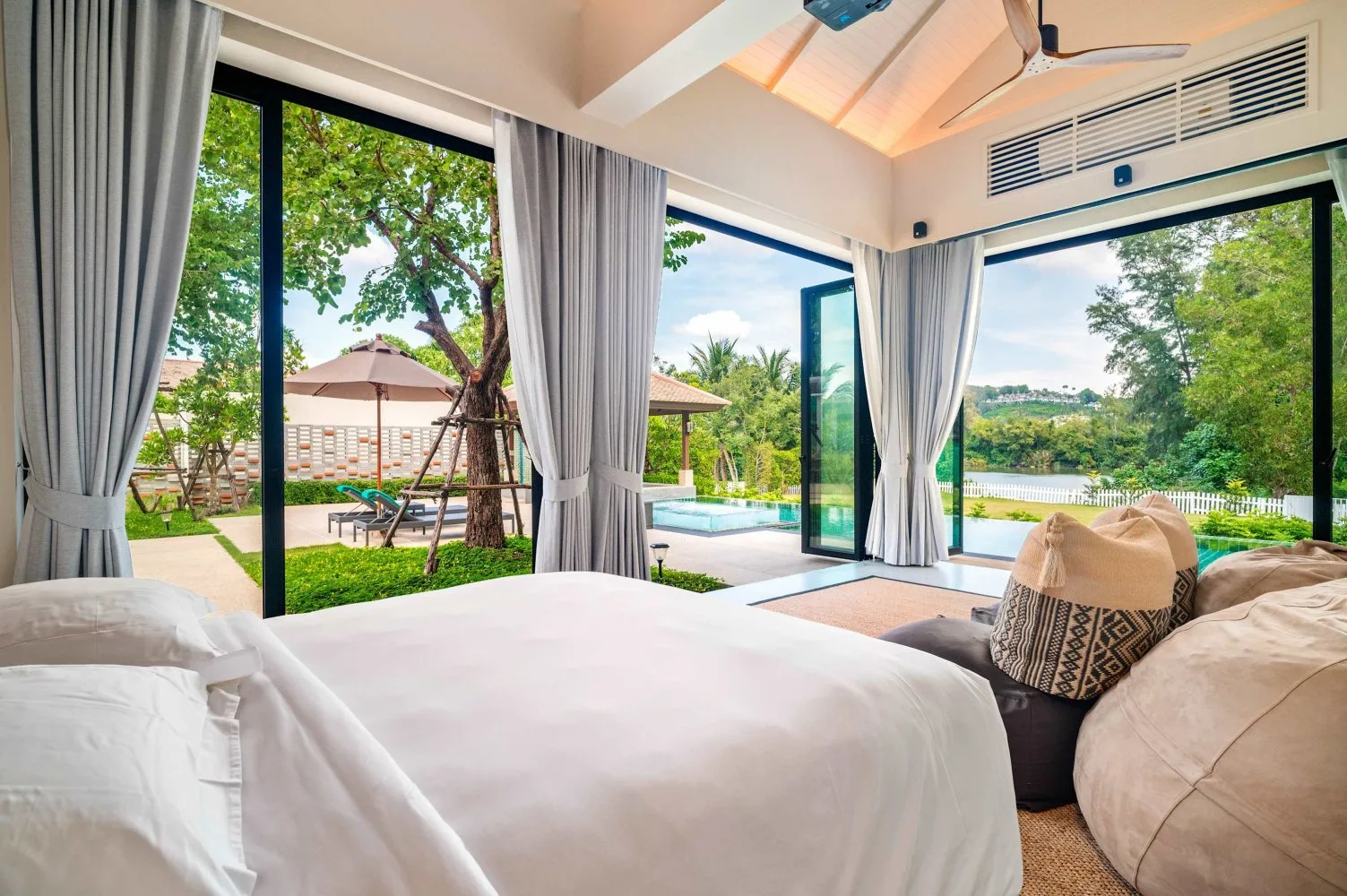 Property image - full photo 25