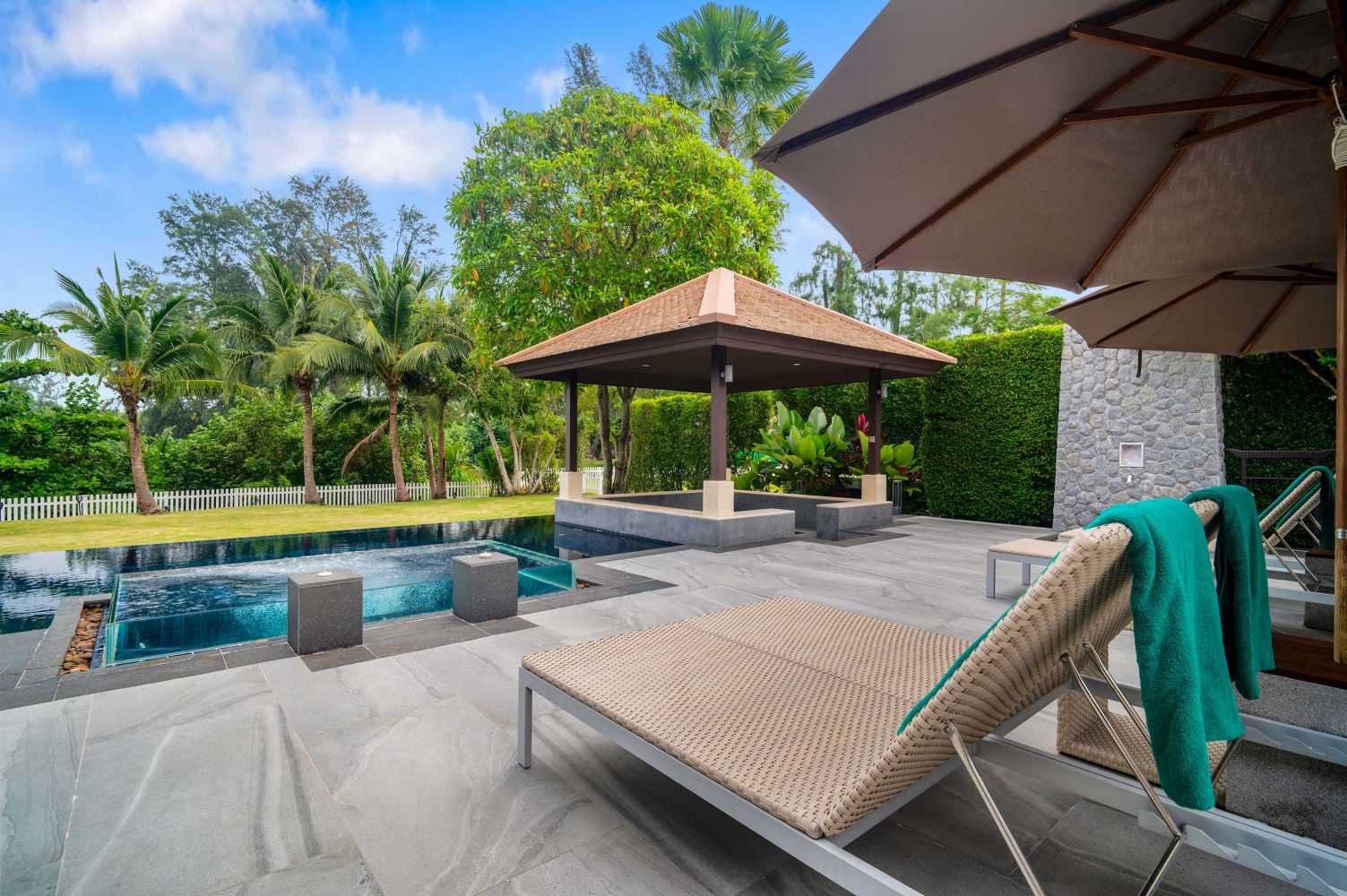 Property image - full photo 47