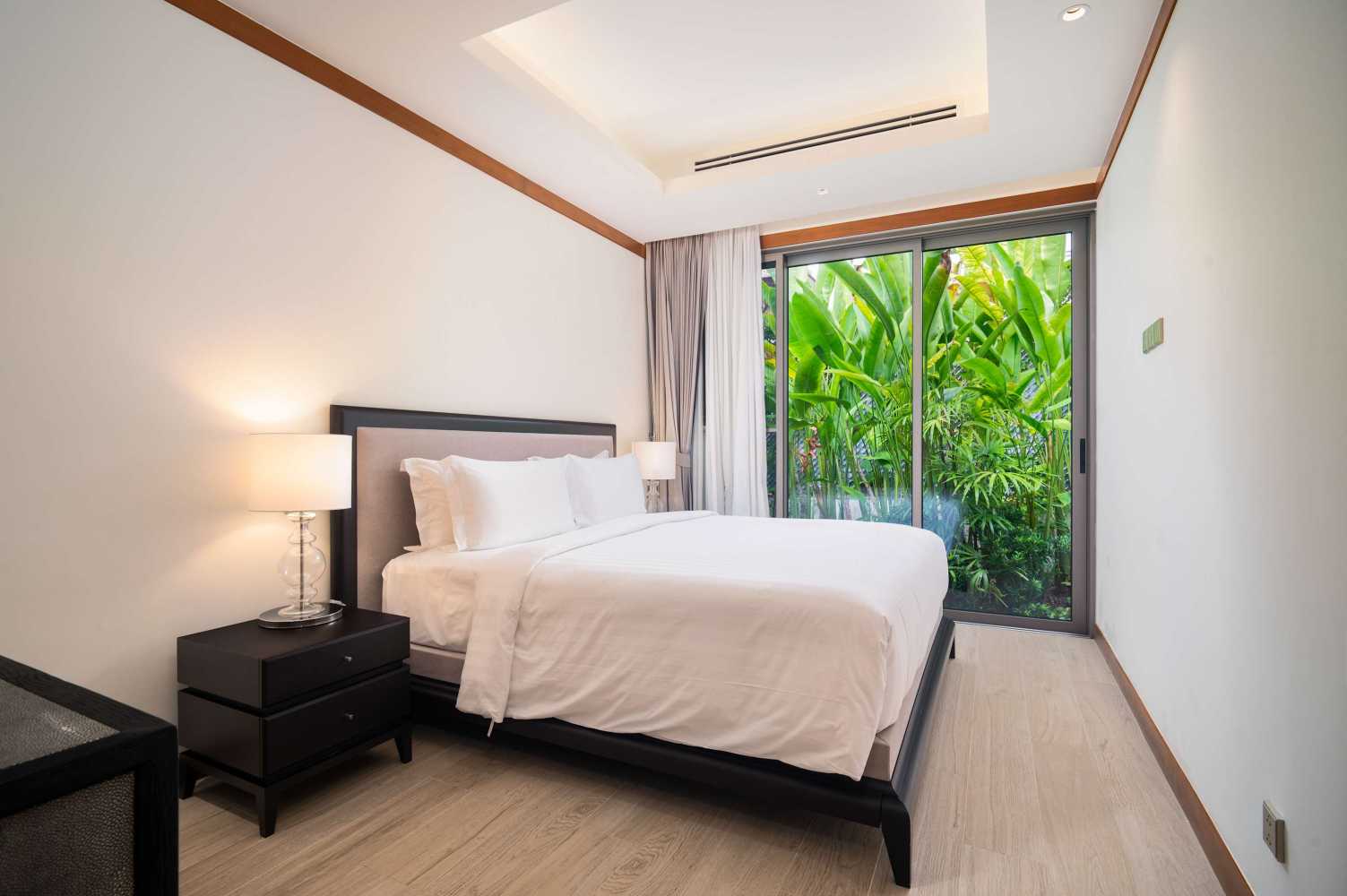 Property image - full photo 34