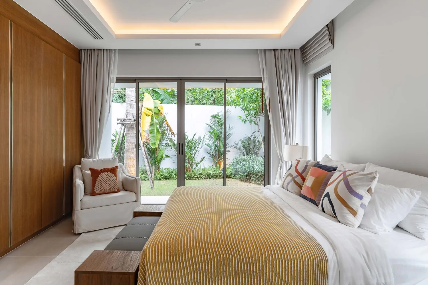 Property image - full photo 19