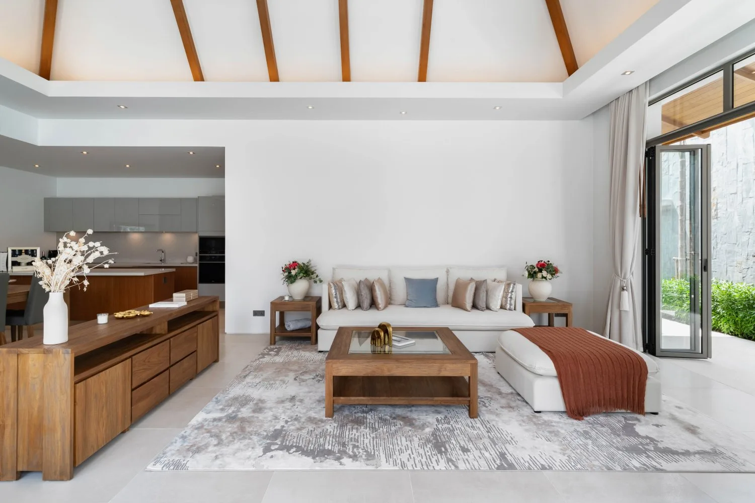Property image - full photo 7