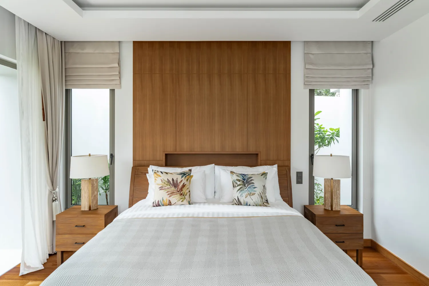 Property image - full photo 15