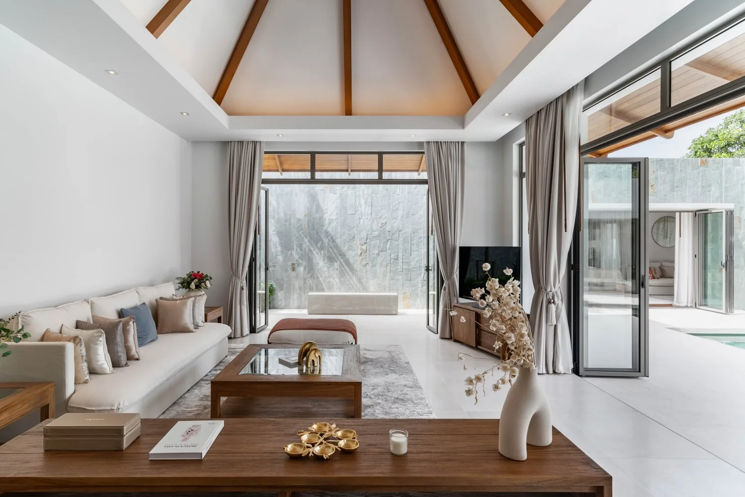 Property image - full photo 9