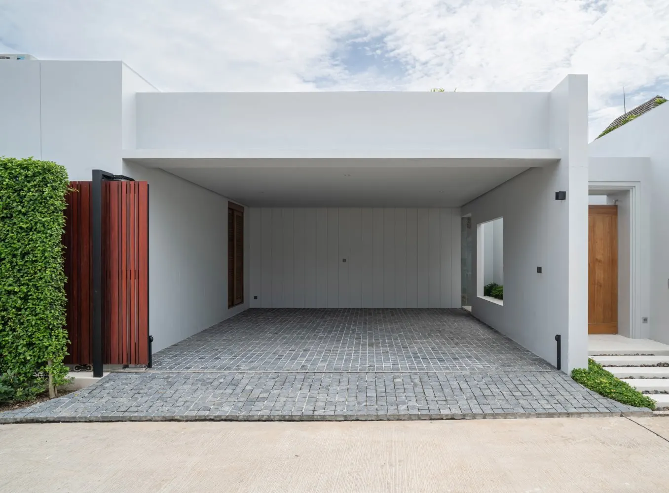 Property image - full photo 31