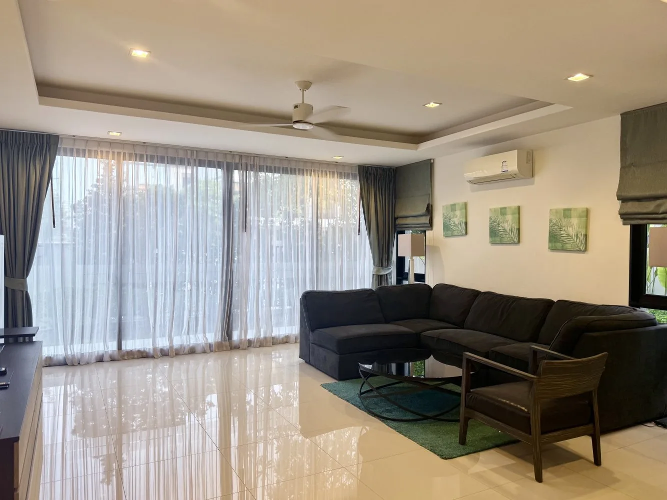 Property image - full photo 18