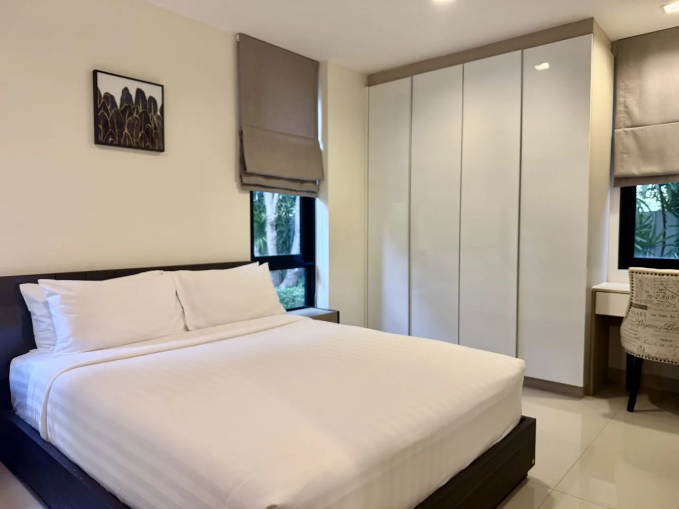 Property image - full photo 5