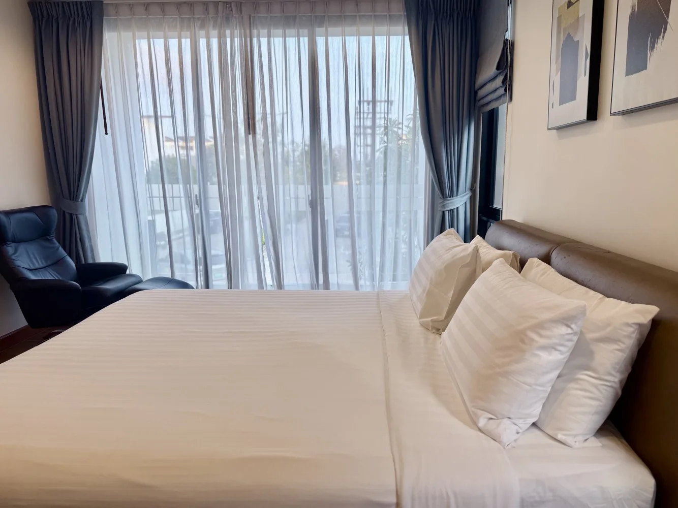Property image - full photo 10