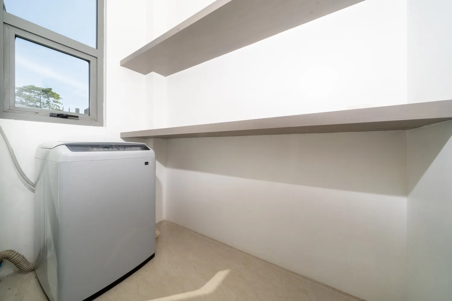 Property image - full photo 7