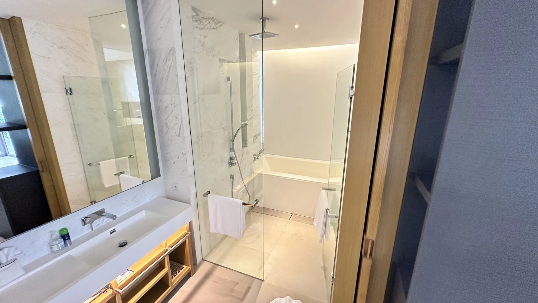 Property image - full photo 15