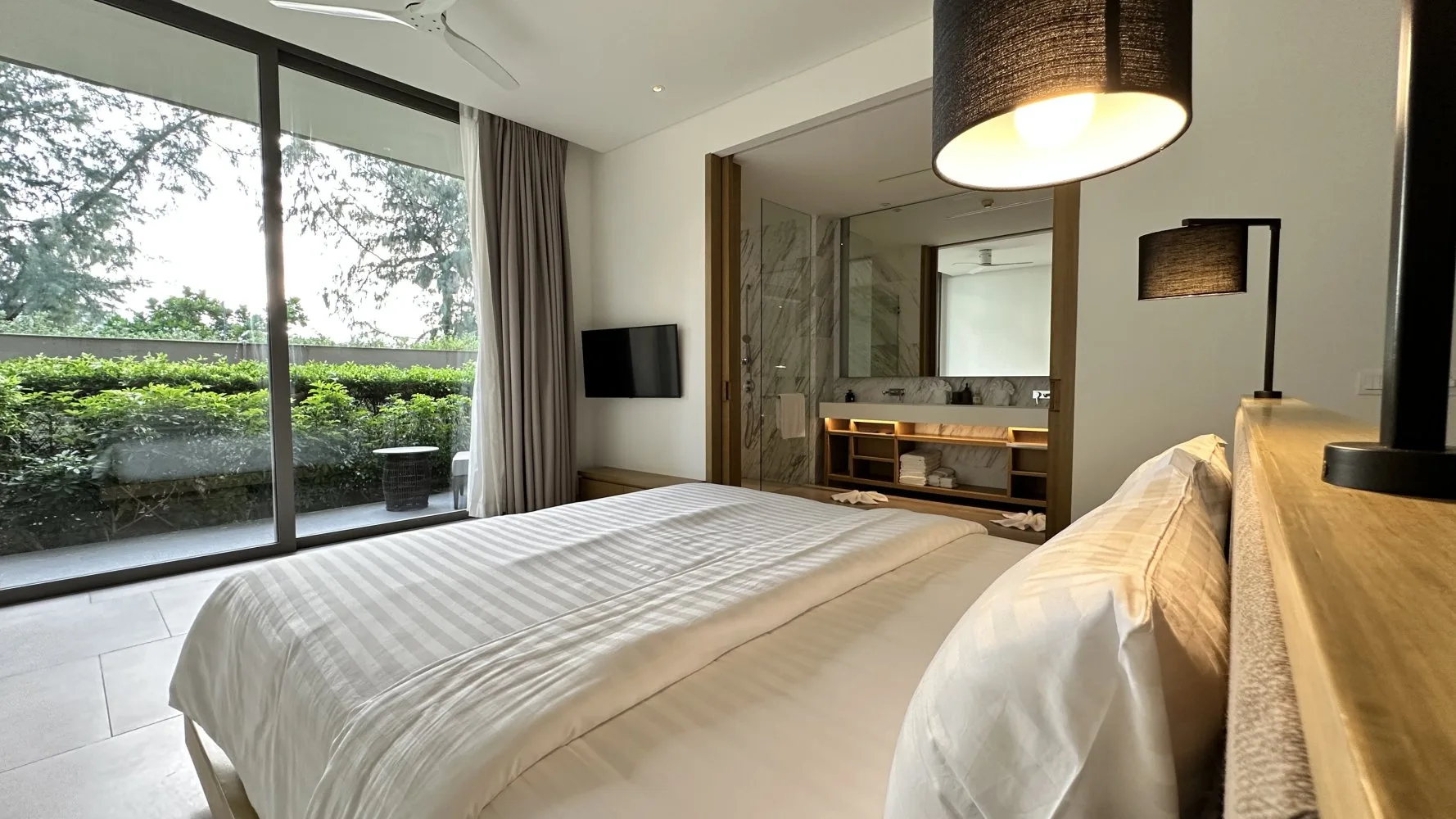 Property image - full photo 16