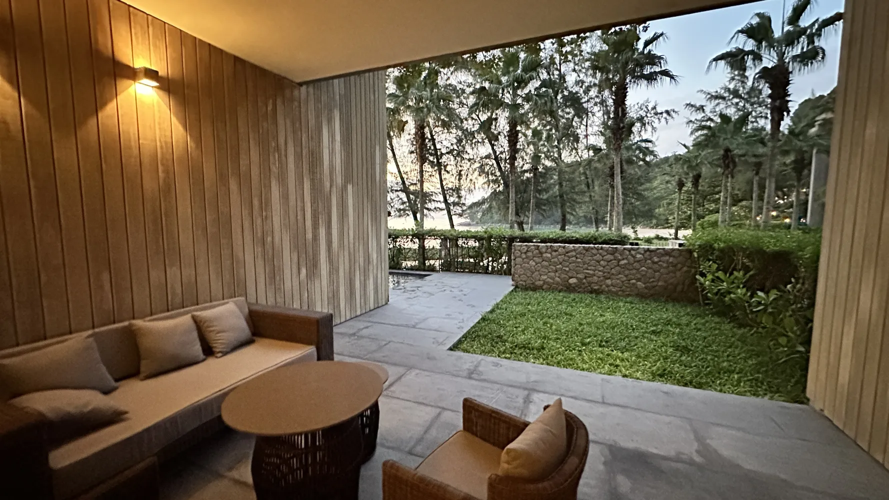 Property image - full photo 3