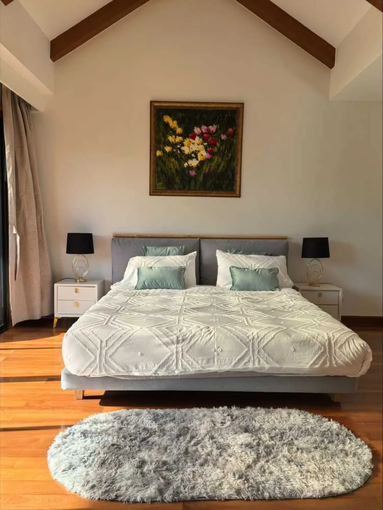 Property image - full photo 16