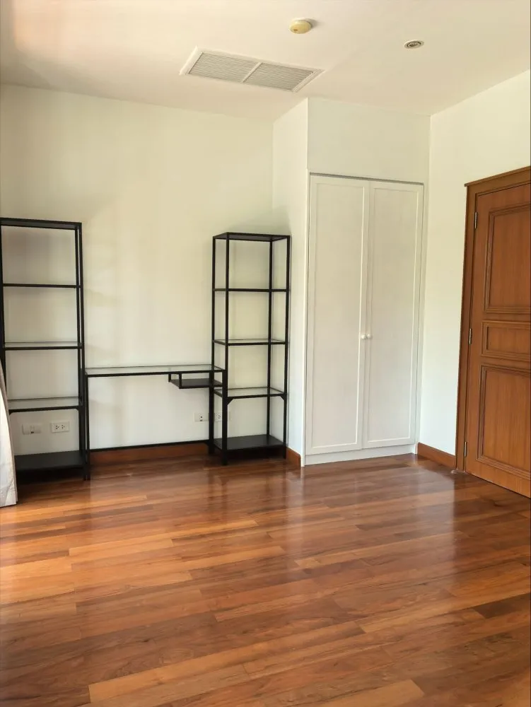 Property image - full photo 24