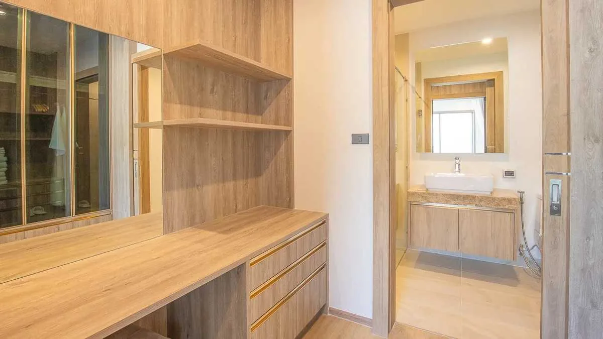 Property image - full photo 18