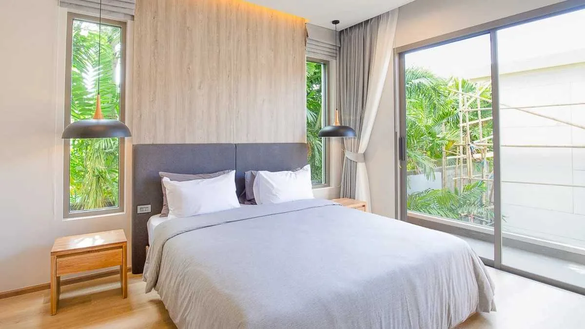 Property image - full photo 22
