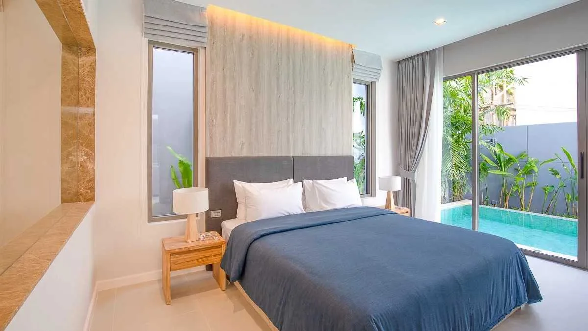 Property image - full photo 13