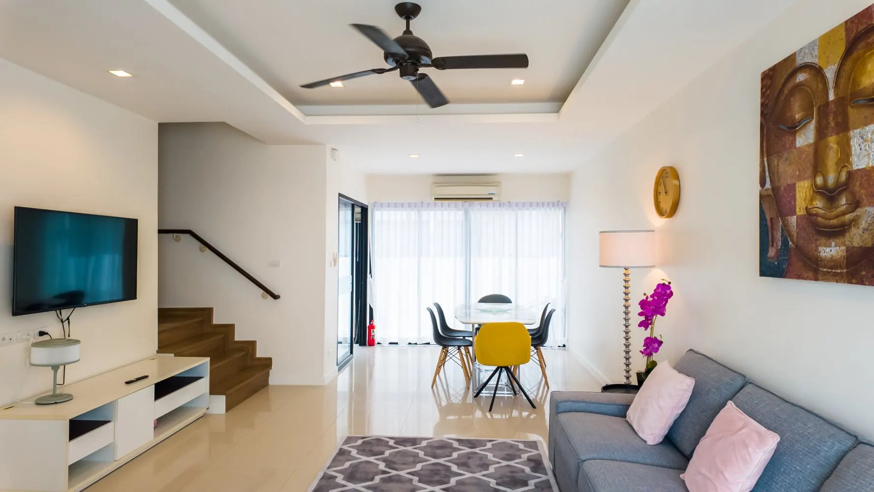 Property image - full photo 5